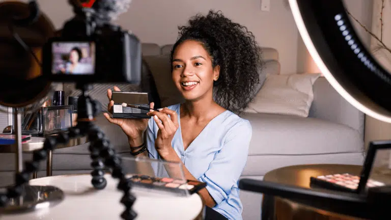 Leveraging Influencer Marketing to Enhance Your Digital Reach