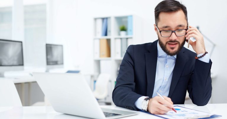 The Role of Customer Reviews in Shaping Digital Marketing Strategies